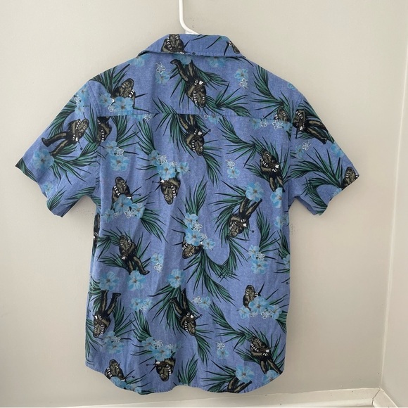 STAR Wars Chewbacca Hawaiian Print Button Up Shirt Small - Picture 7 of 7